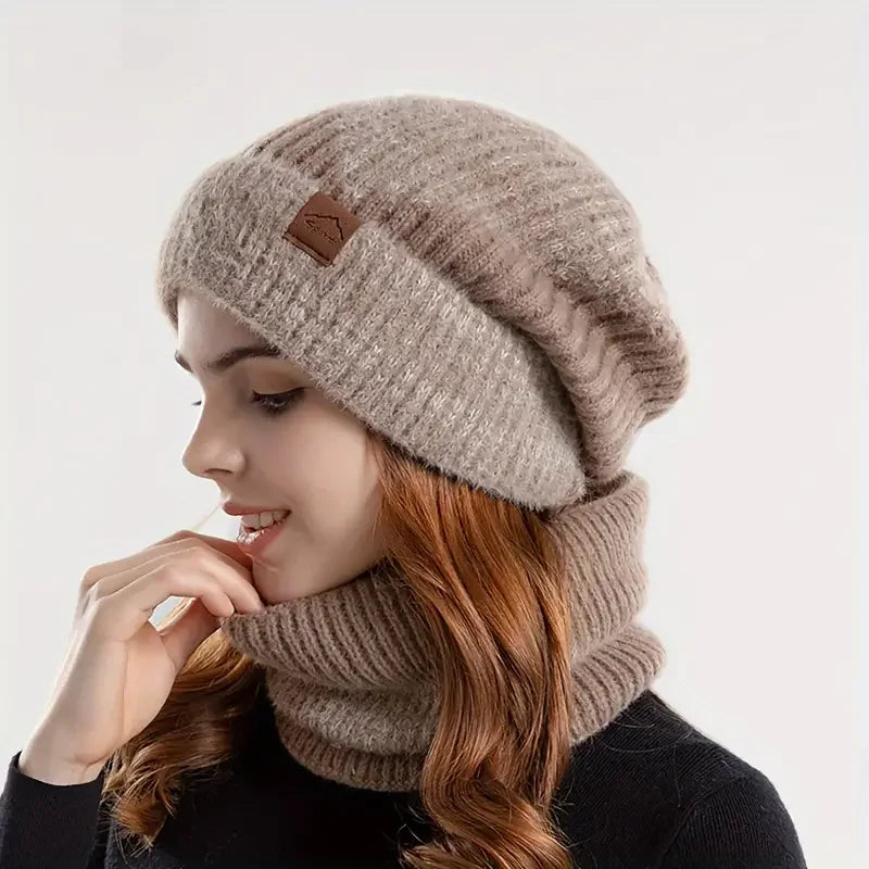Winter Women's Two-Tone Beanie