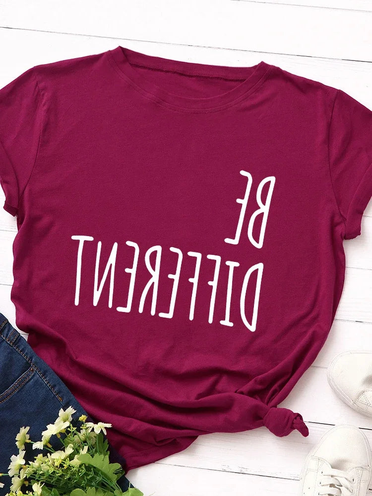 Be Different Print T-Shirt